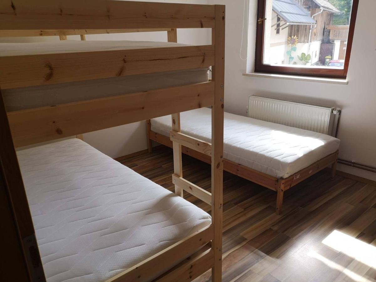 Sobe Sm0Lej Hostel Bled Kültér fotó